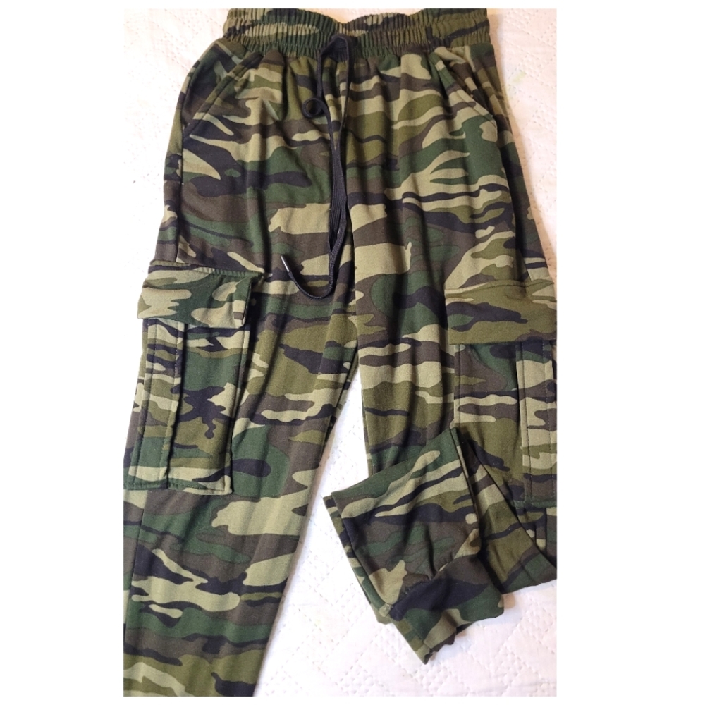 Camo fleece jogger
